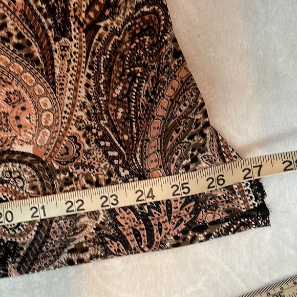 EUC Lovely Paisley 3/4 Sleeve Top- Amana - Picture 6 of 10